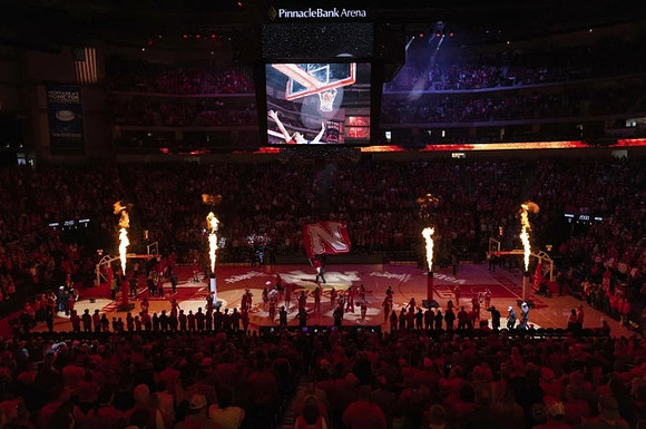 Pinnacle Bank Arena
