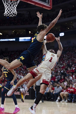 Tray Jackson (2) and Will Tschetter (42)