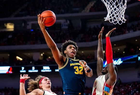 Tarris Reed Jr. (32)