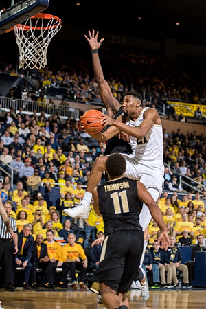 Zak Irvin (21)