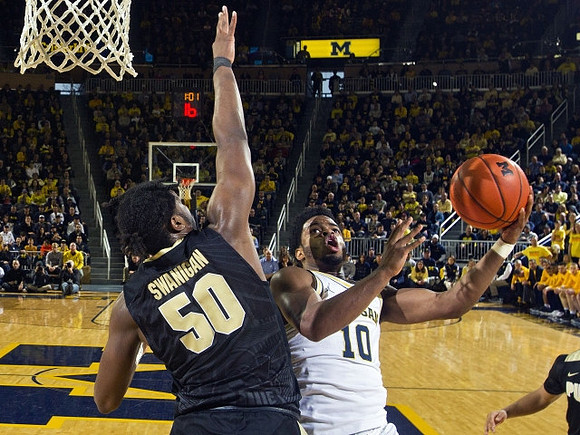 Derrick Walton Jr. (10)