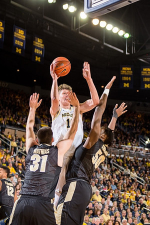 Moritz Wagner (13)