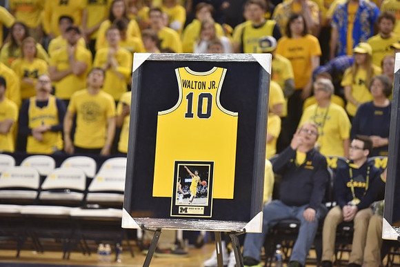 Derrick Walton Jr. (10)