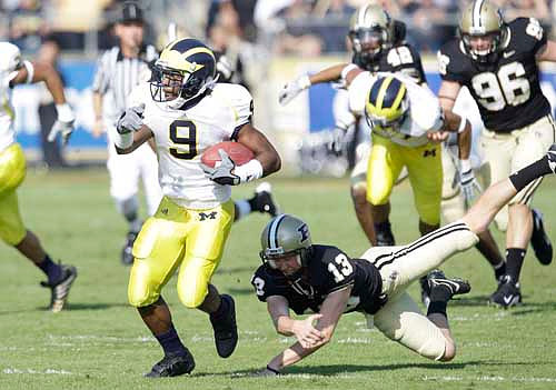 Martavious Odoms (9)
