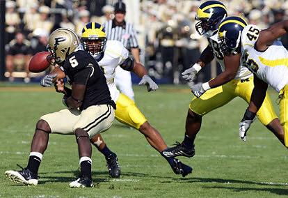 Donovan Warren (6), Obi Ezeh (45), and John Thompson (49)