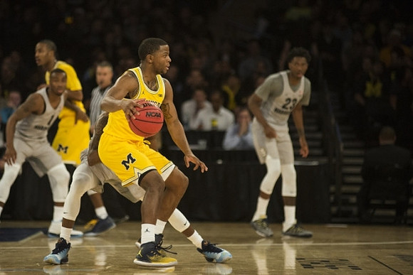Xavier Simpson (3) and Muhammad-Ali Abdur-Rahkman (12)