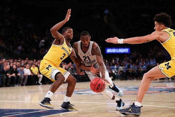 Xavier Simpson (3) and Ibi Watson (23)