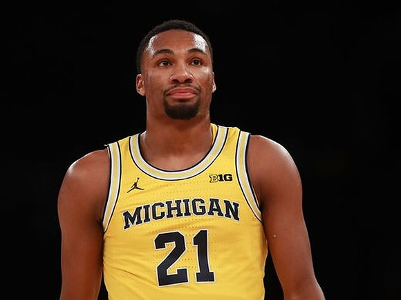 Zak Irvin (21)