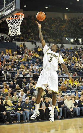 Manny Harris (3)