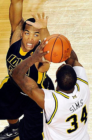 DeShawn Sims (34)