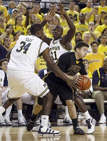 DeShawn Sims (34) and Laval Lucas-Perry (31)