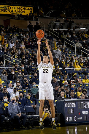 Caleb Houstan (22)