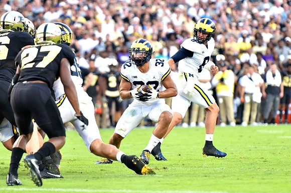 Ty Isaac (32) and John O'Korn (8)