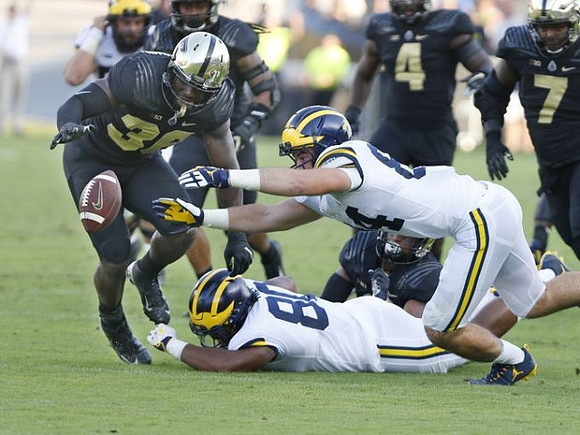 Sean McKeon (84) and Khalid Hill (80)