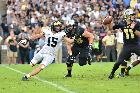 Chase Winovich (15)