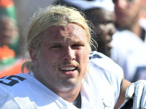 Chase Winovich (15)