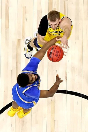 Austin Davis (51)