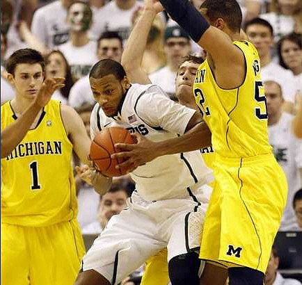 Stu Douglass (1) and Jordan Morgan (52)