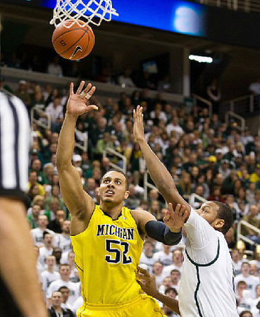 Jordan Morgan (52)