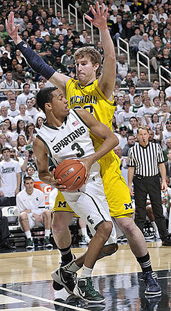 Evan Smotrycz (23)