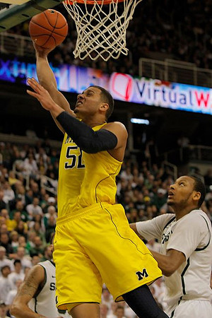 Jordan Morgan (52)