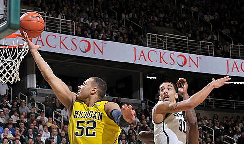 Jordan Morgan (52)
