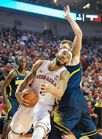 Caris LeVert (23) and Nik Stauskas (11)