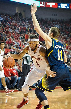 Nik Stauskas (11)