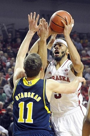 Nik Stauskas (11)