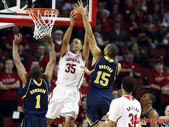 Glenn Robinson III (1), Jon Horford (15), and Zak Irvin (21)