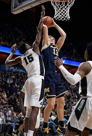 Ignas Brazdeikis (13)