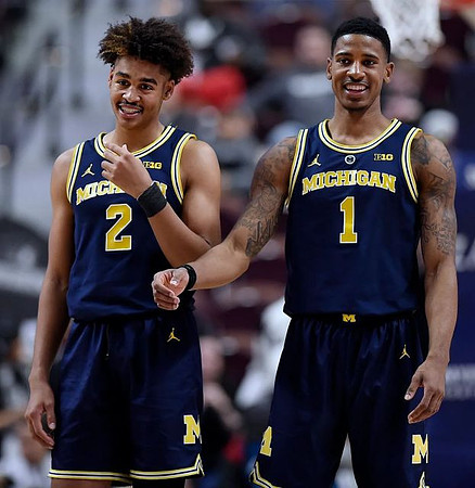 Jordan Poole (2) and Charles Matthews (1)