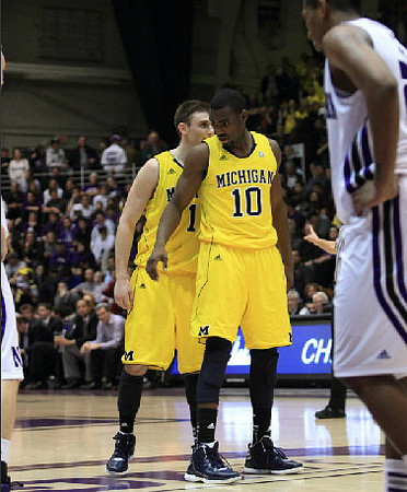 Stu Douglass (1) and Tim Hardaway Jr. (10)