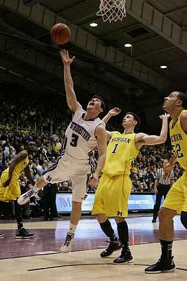 Tim Hardaway Jr. (10), Stu Douglass (1), and Jordan Morgan (52)