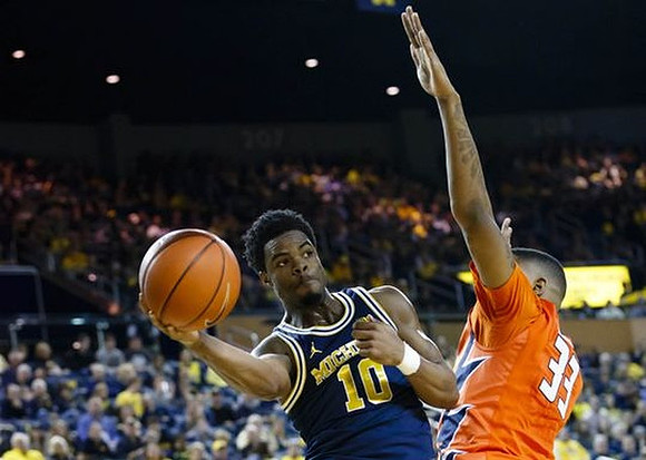 Derrick Walton Jr. (10)