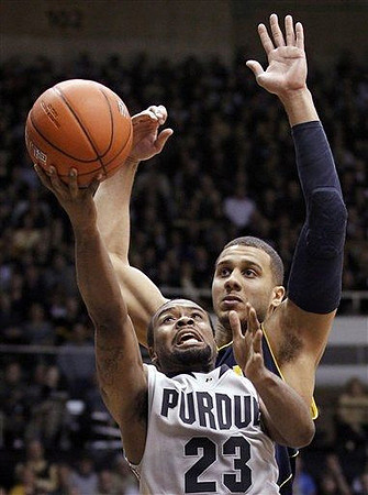 Jordan Morgan (52)