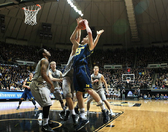 Stu Douglass (1) and Evan Smotrycz (23)