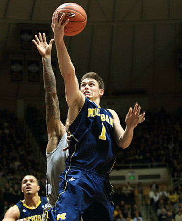 Jordan Morgan (52) and Stu Douglass (1)