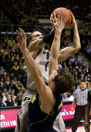 Zack Novak (0)