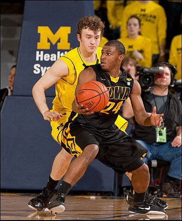 Zack Novak (0)