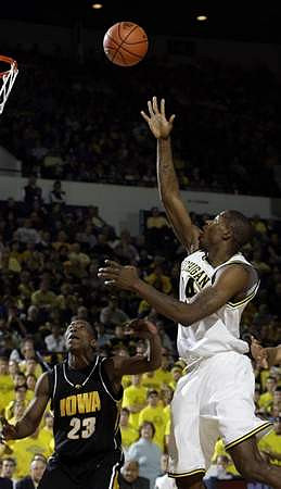 DeShawn Sims (34)