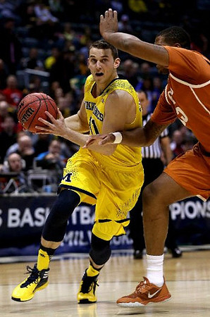 Nik Stauskas (11)