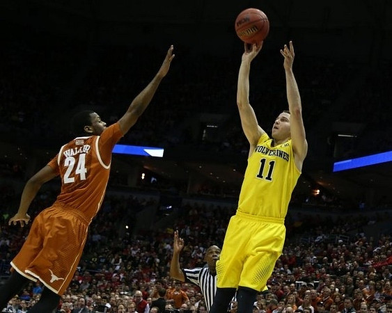 Nik Stauskas (11)