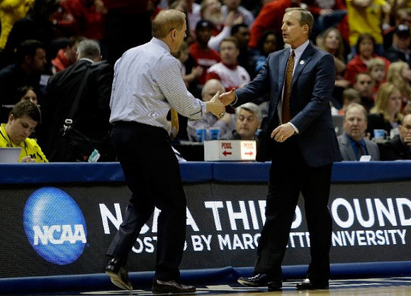 John Beilein and Texas Head Coach Rich Barnes