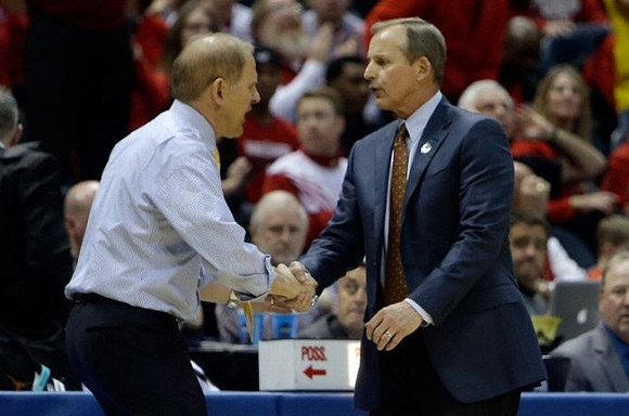 John Beilein and Texas Head Coach Rich Barnes