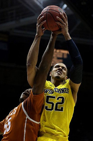 Jordan Morgan (52)