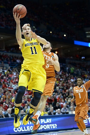 Nik Stauskas (11)