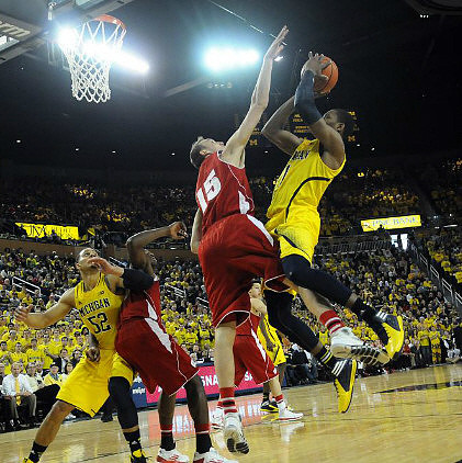 Jordan Morgan (52) and Glenn Robinson III (1)