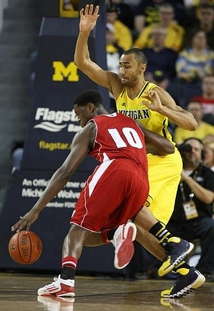 Jon Horford (15)