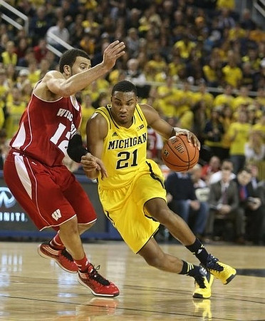 Zak Irvin (21)